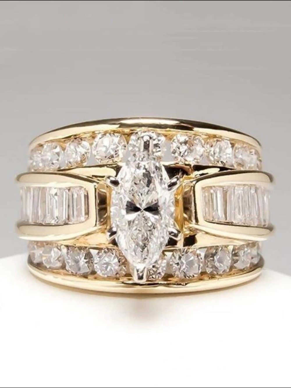 ⚜️⚜️Gold Marquise Diamond Cocktail Ring - Unbranded
